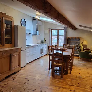 gite-le-grenier-des-maraichers.hotels-rhonealpes.com/
